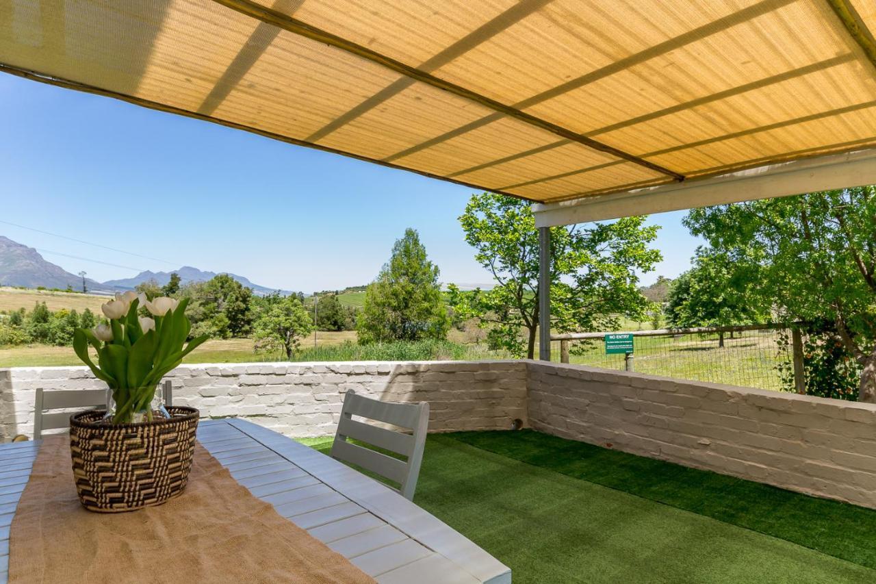 Farm stay Wildlife Retreat On A Wine-farm